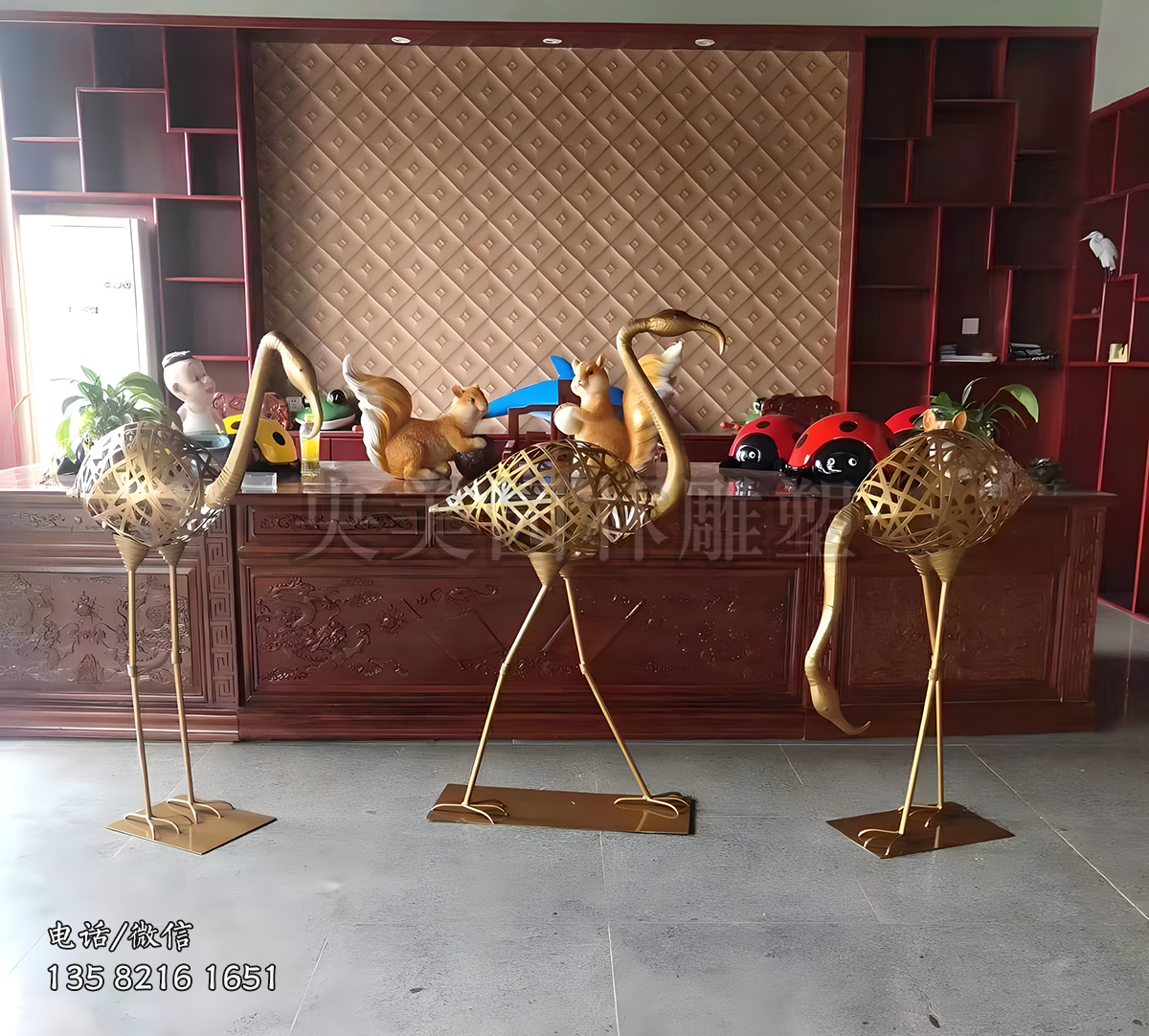 網格鏤空不銹鋼火烈鳥雕塑